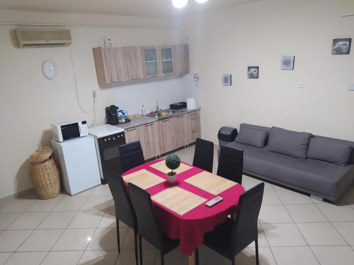 Pingpong Apartman ショルトバットカート エクステリア 写真